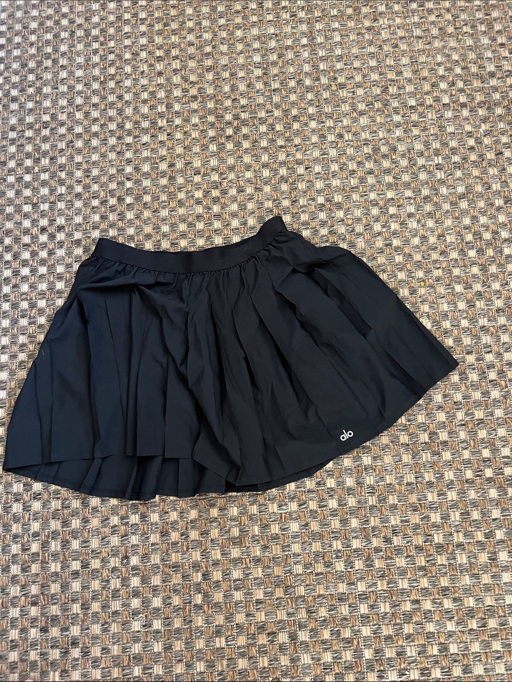 ALO Yoga Black Circle Skirt large
